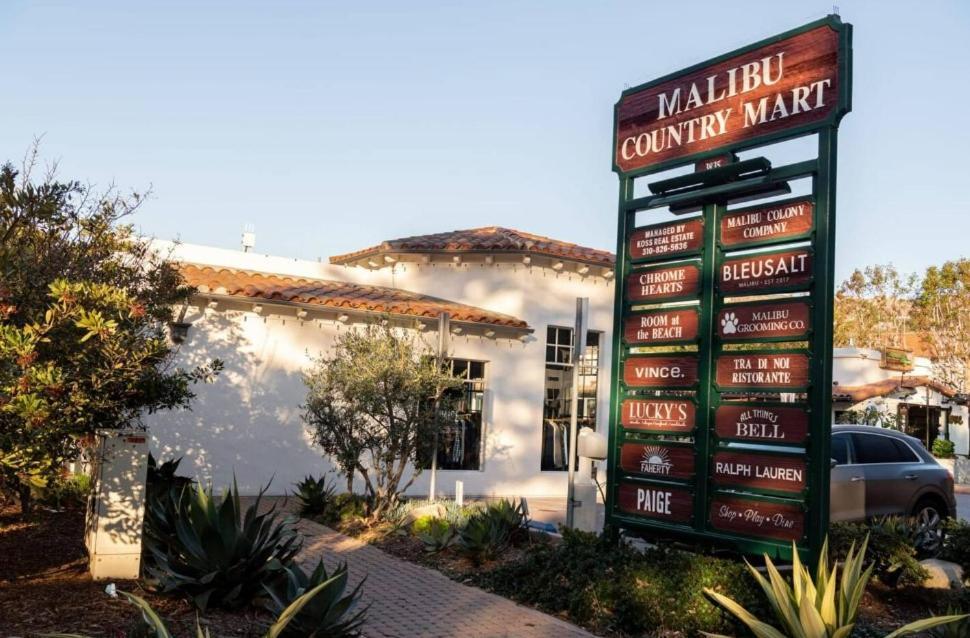 Malibu Sand Carbon Beach Suites Zewnętrze zdjęcie