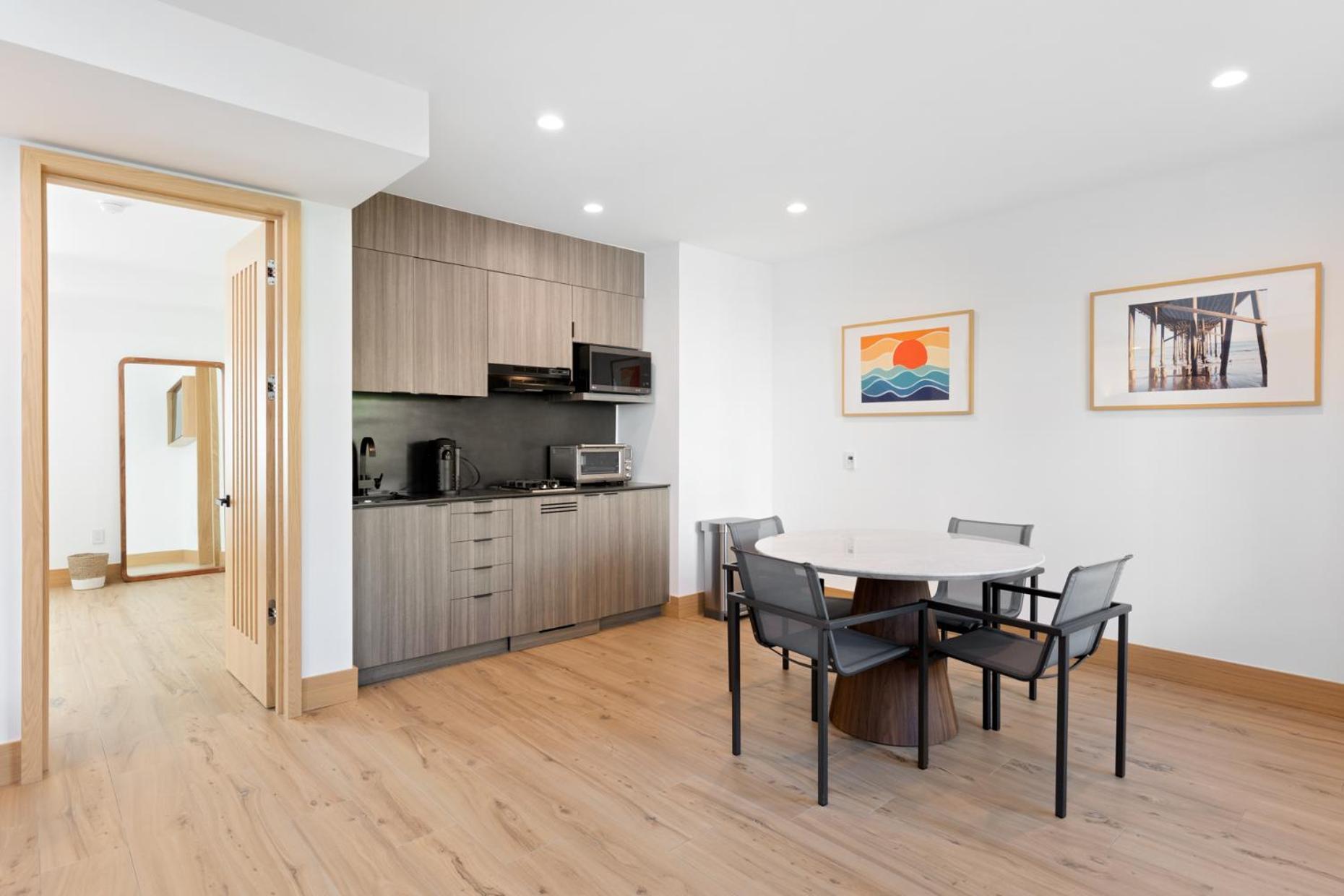 Malibu Sand Carbon Beach Suites Zewnętrze zdjęcie