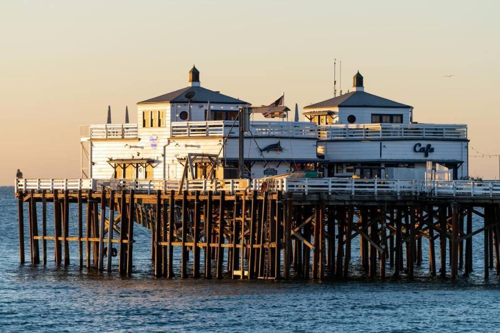 Malibu Sand Carbon Beach Suites Zewnętrze zdjęcie